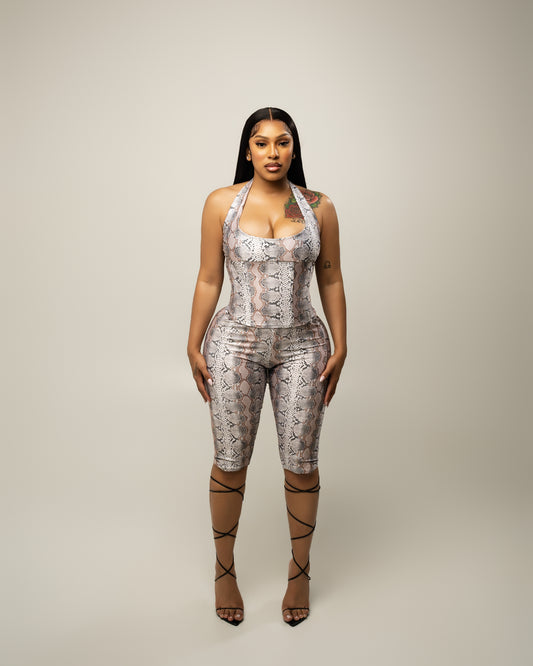 Venom Corset Capri Set